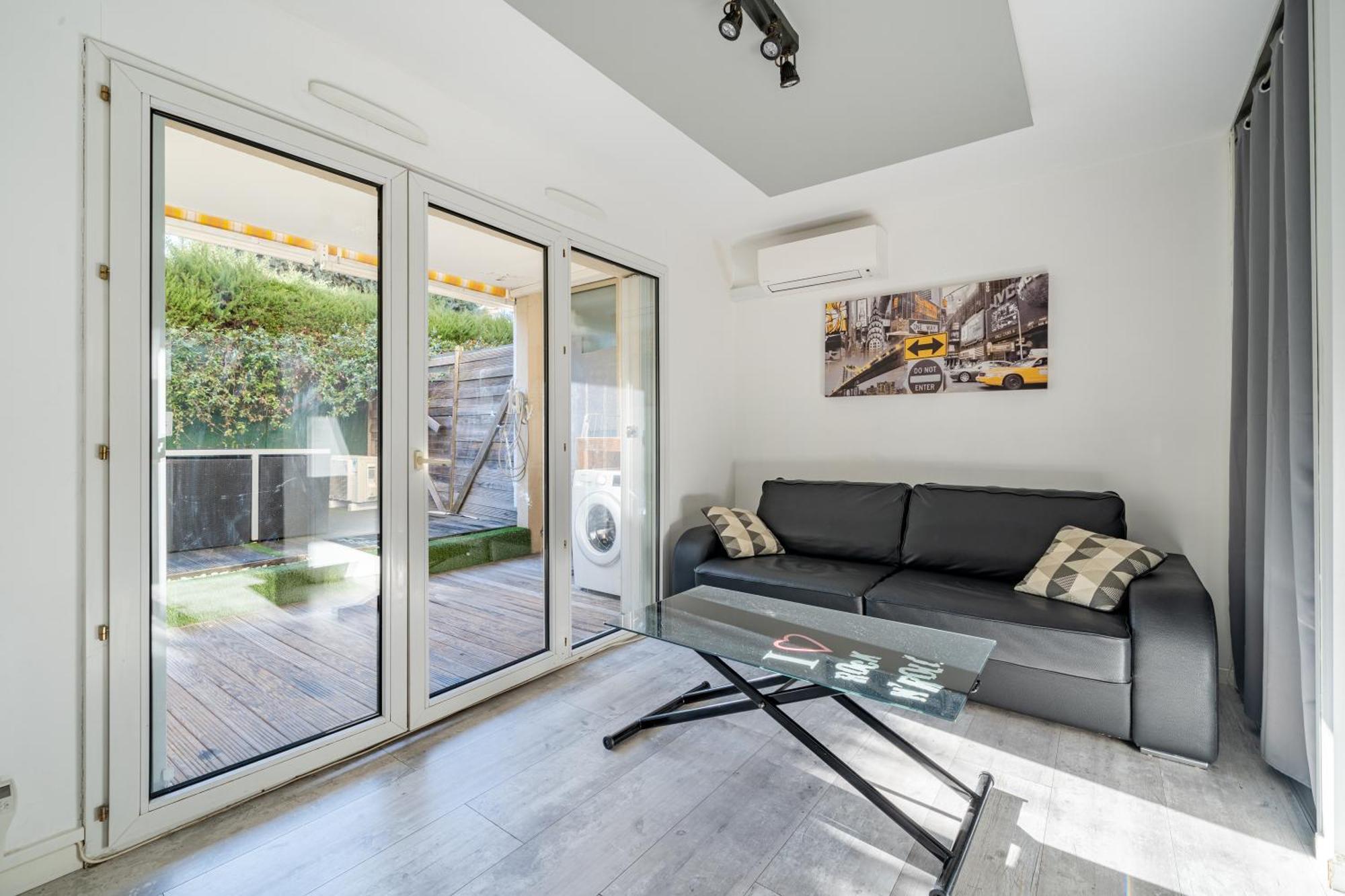 Charmant Studio Cagnes-sur-Mer Exterior photo